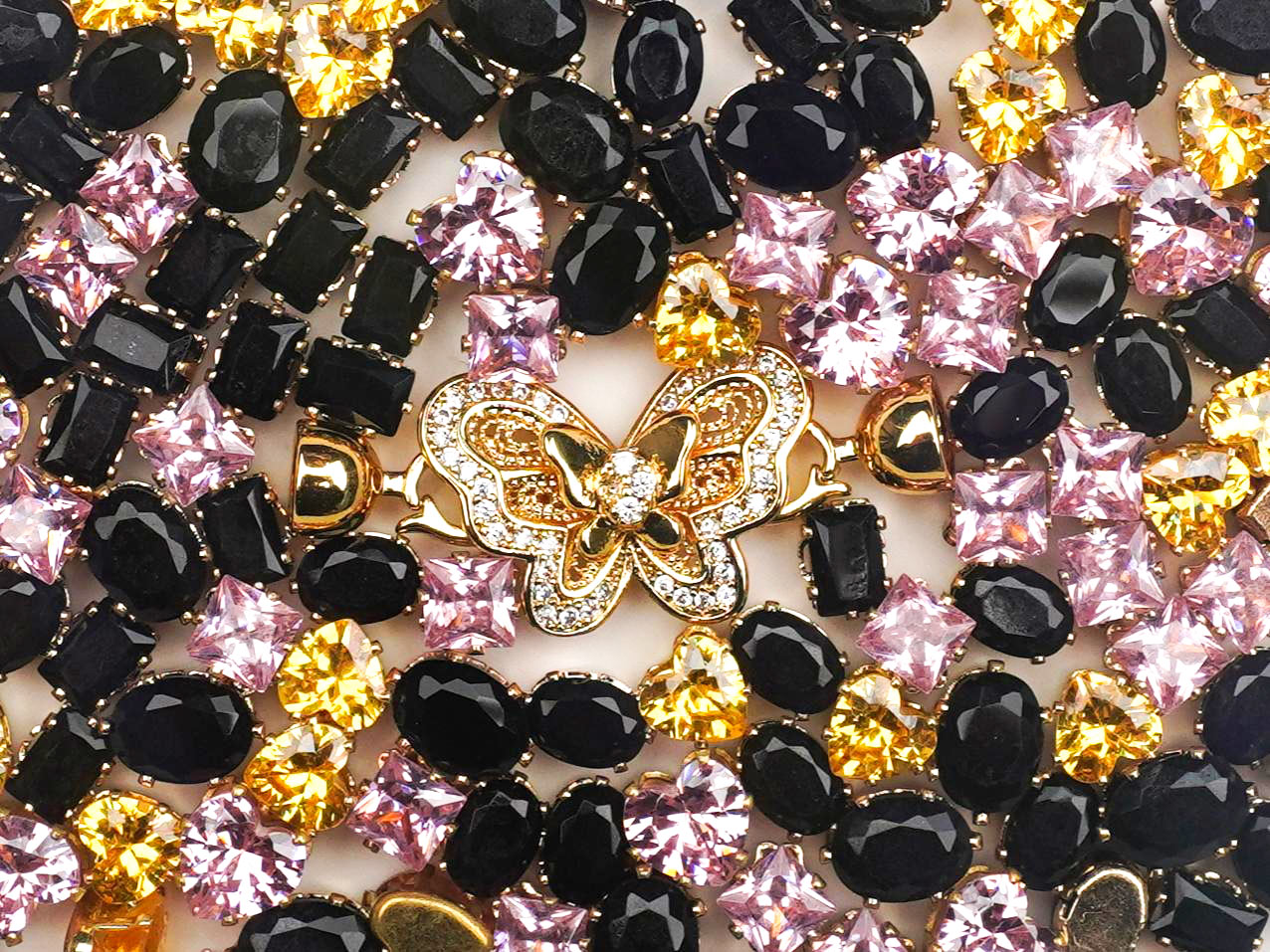 Royal Jewels-Secret Gallery