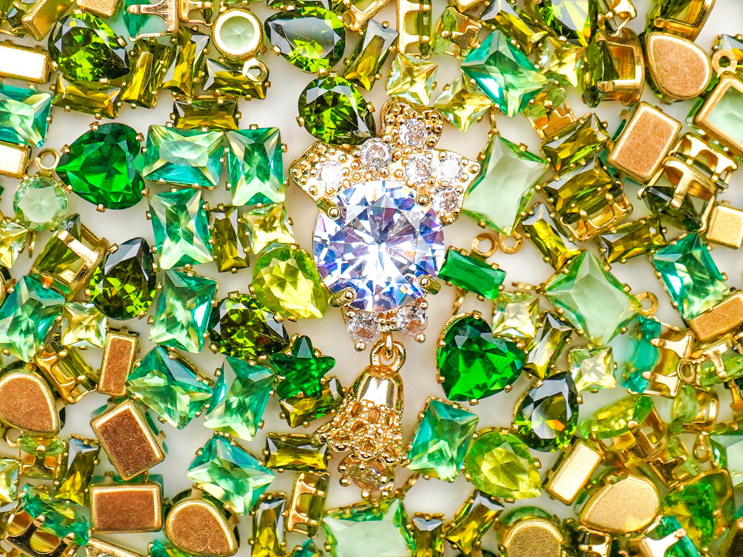 Royal Jewels-Matcha Latte