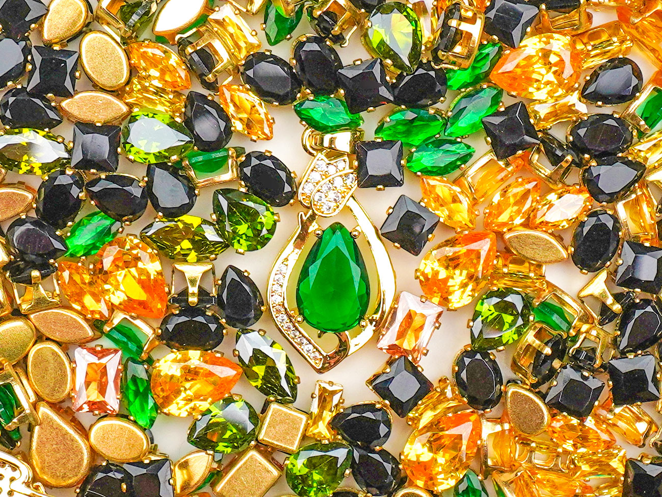 Royal Jewels-Night Castle