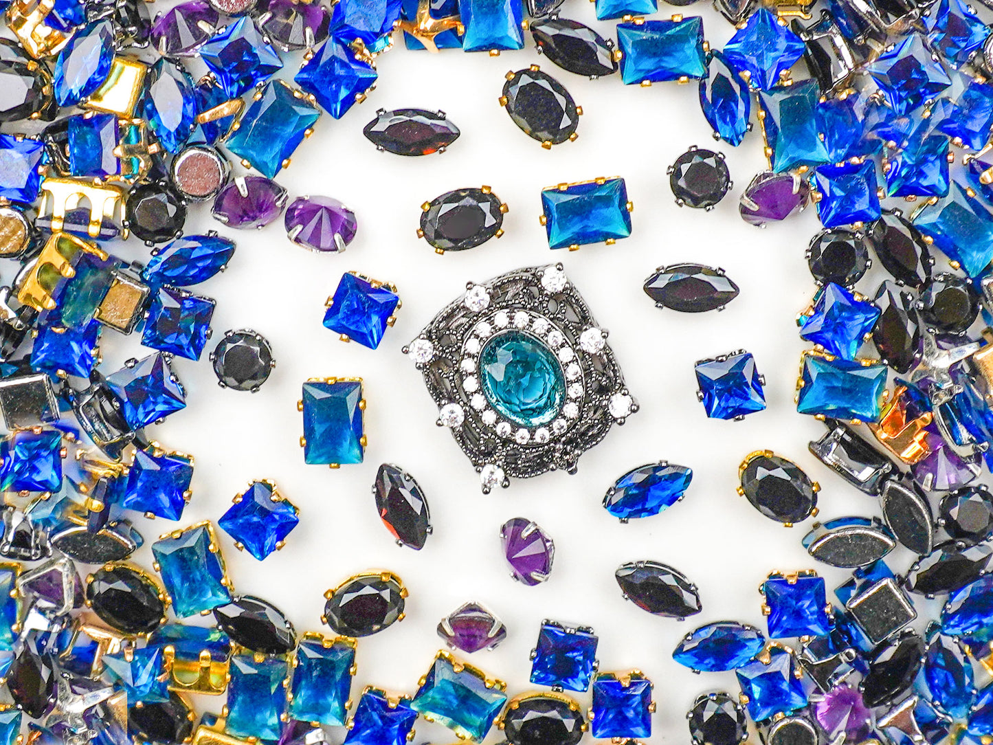 Royal Jewels-Moon Veil