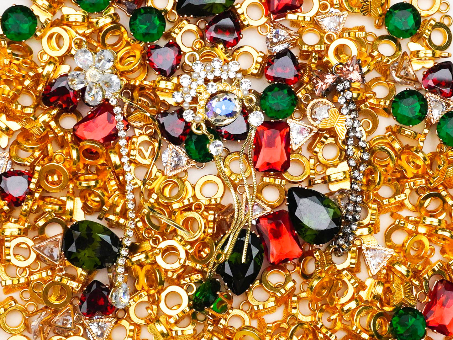 Royal Plus-Sparkling Festive