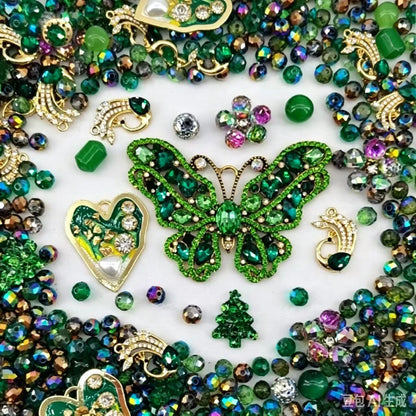 (Artist) Giant Luxury-Verdant Wing