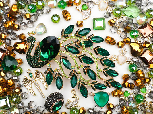 Giant Lux-Grandma’s Treasure