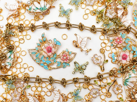 Jingle-Daisy Chain Memories