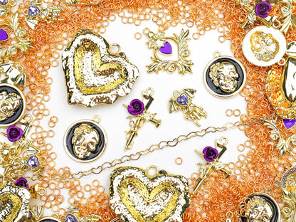 Jingle-The Vampire's Locket