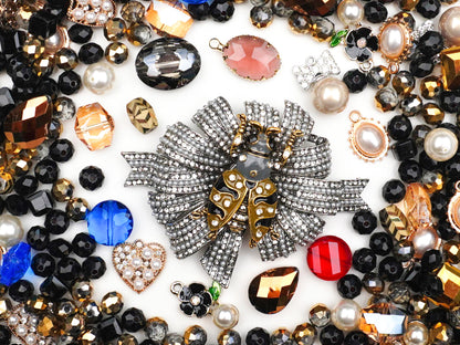 Giant Lux-Ivory Luster