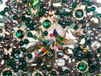 Giant Lux-Forest Fable