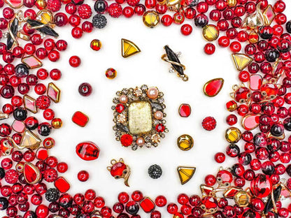 Giant Lux-Scarlet Echo