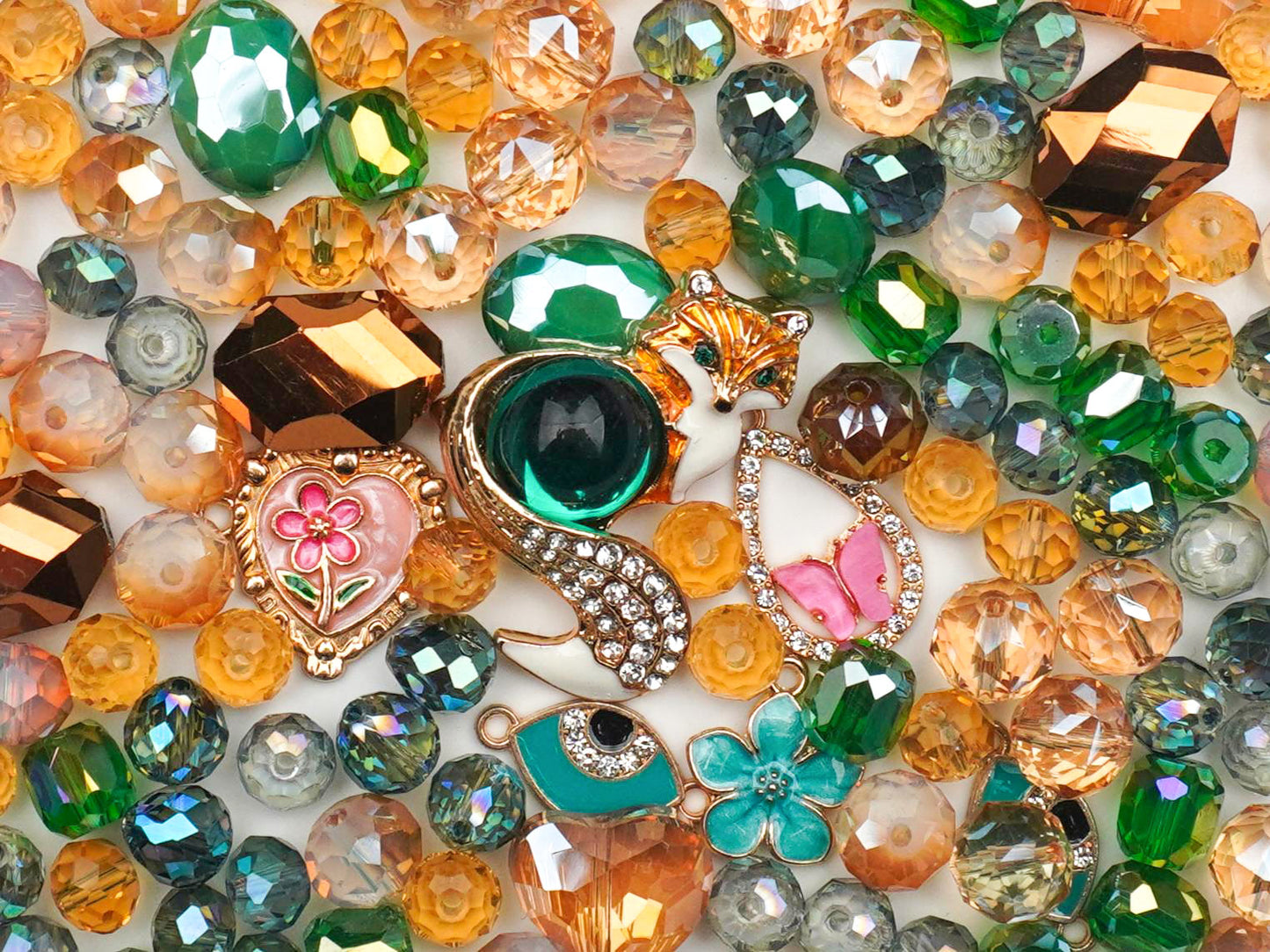 Giant Lux-Secret Path